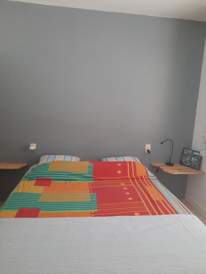 Idéal pour déplacement professionnel! Saint-Laurent-les-Tours Exterior foto